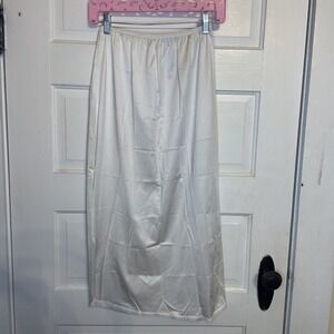 Nylon Slip Ivory Lace Trim | Vanity Fair 32  Small | Side Slit